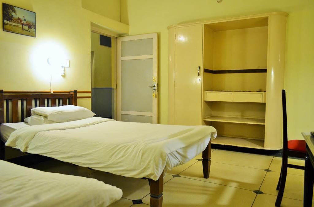 Hotel Inn Season Mahāmandir Kamer foto