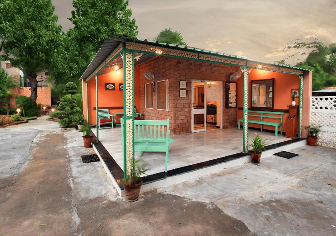 Hotel Inn Season Mahāmandir Buitenkant foto