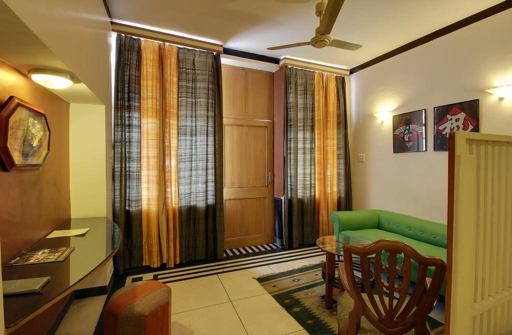 Hotel Inn Season Mahāmandir Buitenkant foto